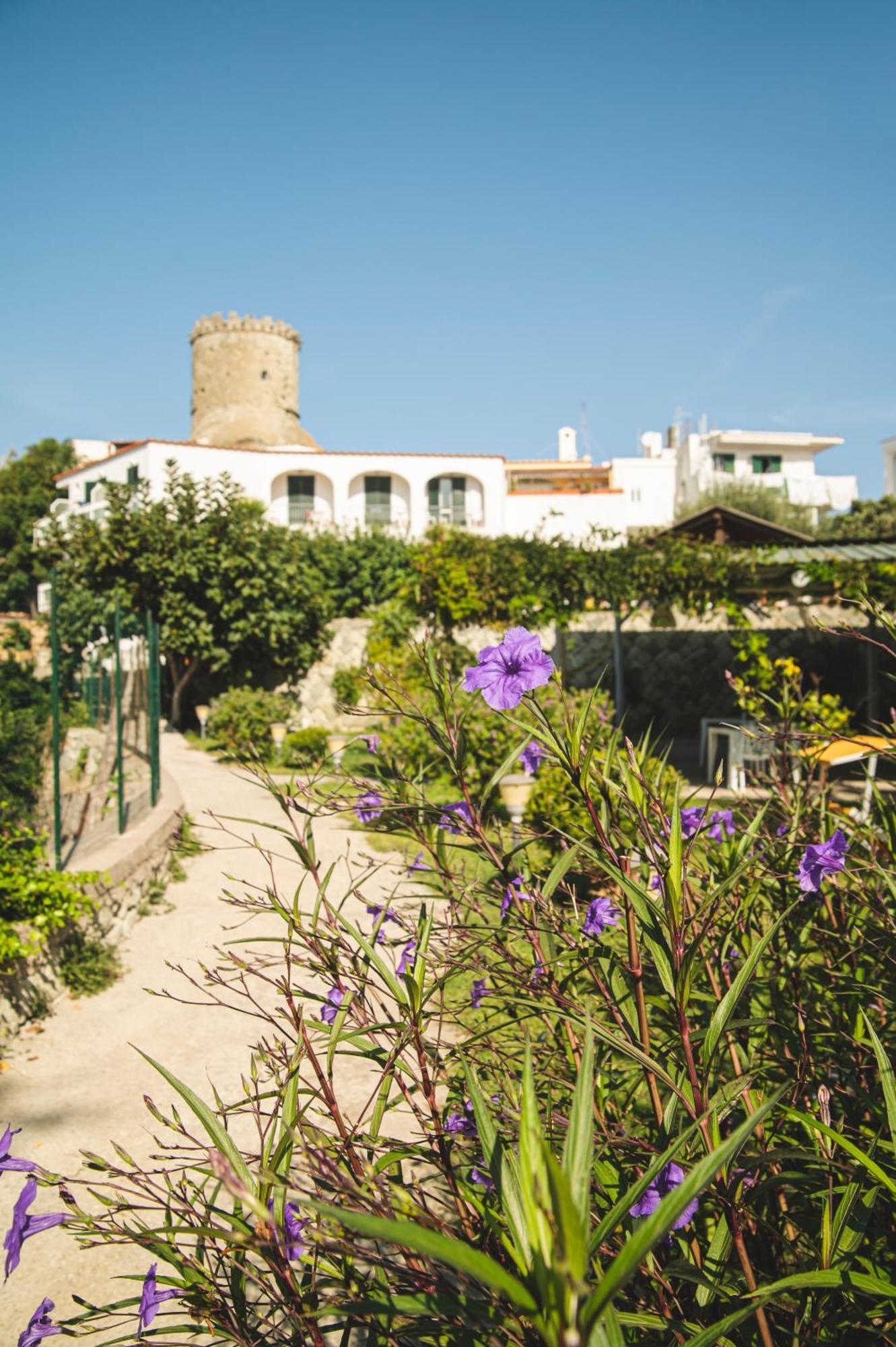 Hotel Park Victoria Forio di Ischia Exteriör bild