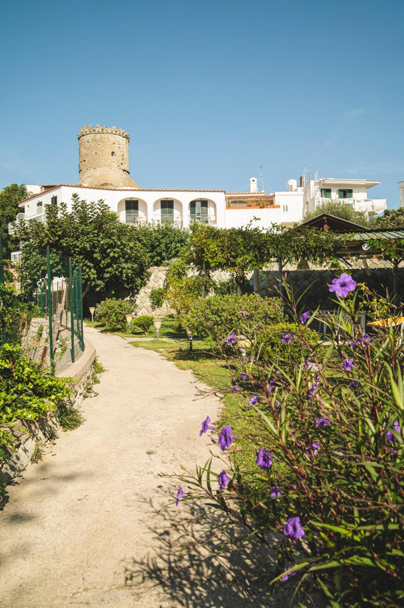 Hotel Park Victoria Forio di Ischia Exteriör bild